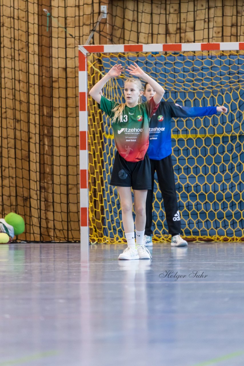 Bild 96 - wDJ HSG Kremperheide/Muensterdorf - TSV SR Schuelp : Ergebnis: 26:5